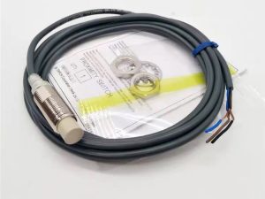 OMRON Photoelectric and Proximity Sensor Switch